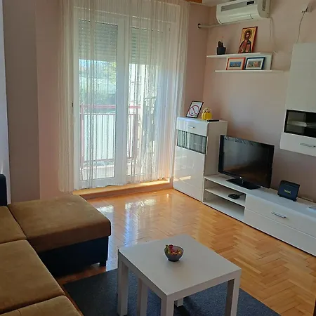 Andjela Belgrado